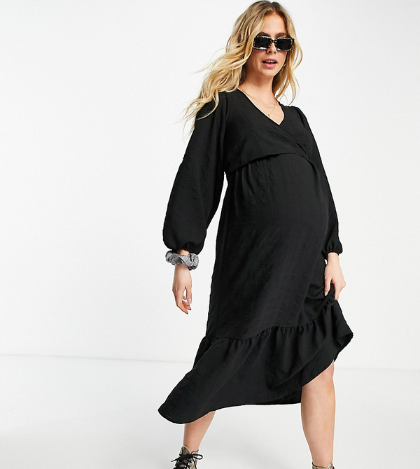 ASOS DESIGN Maternity – Czarna sukienka maxi do karmienia piersią o kopertowym fasonie z wiązaniem i falbaną-Black