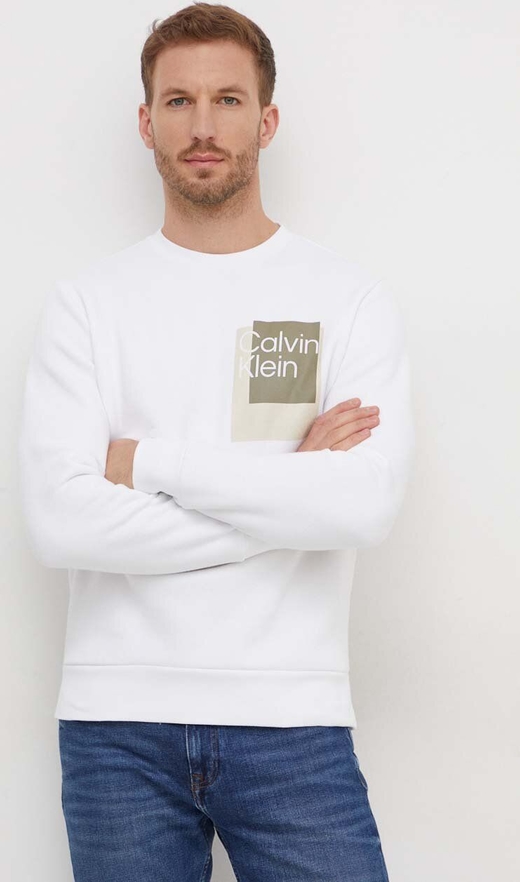 Bluza Calvin Klein w młodzieżowym stylu z bawełny z nadrukiem