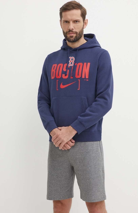 Bluza Nike w młodzieżowym stylu z nadrukiem