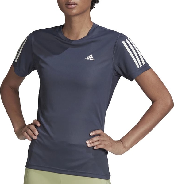 Bluzka Adidas w sportowym stylu