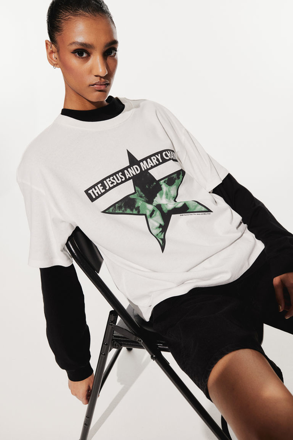 Bluzka H & M w młodzieżowym stylu z okrągłym dekoltem z krótkim rękawem