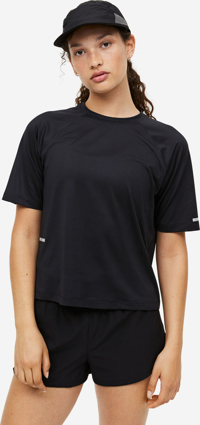 Bluzka H & M w sportowym stylu