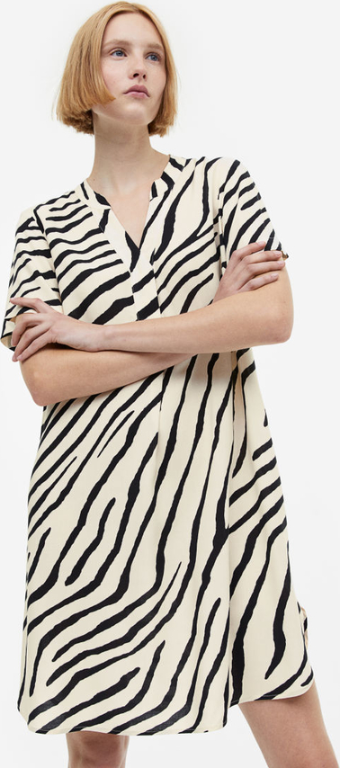 Bluzka H & M z krótkim rękawem z dekoltem w kształcie litery v