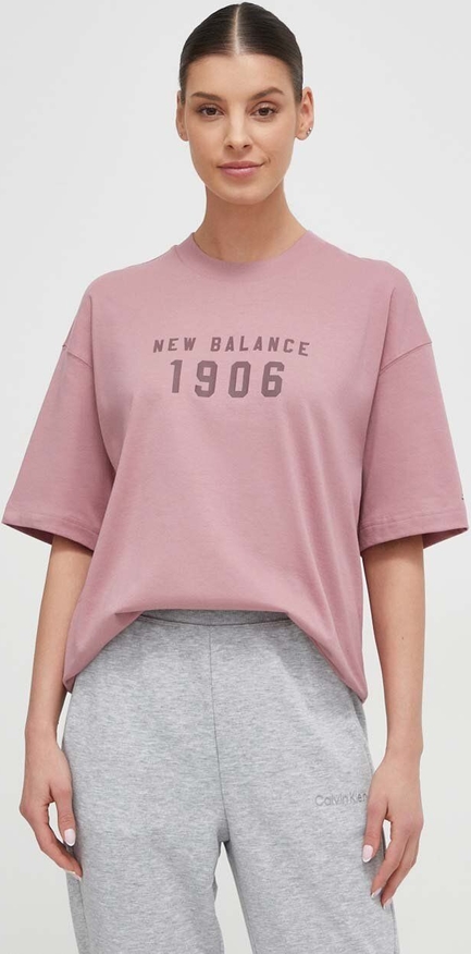 Bluzka New Balance z bawełny z okrągłym dekoltem z krótkim rękawem