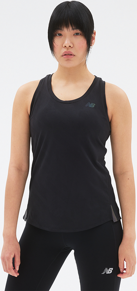Bluzka New Balance z okrągłym dekoltem na ramiączkach w sportowym stylu