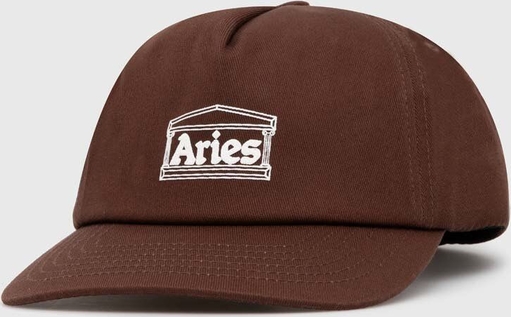Brązowa czapka Aries