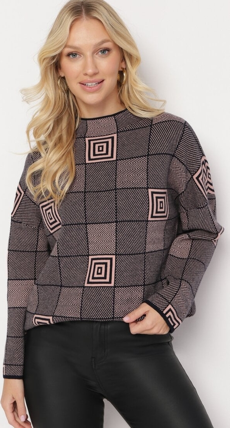 Brązowy sweter born2be w geometryczne wzory w stylu casual