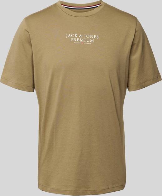 Brązowy t-shirt Jack & Jones w młodzieżowym stylu