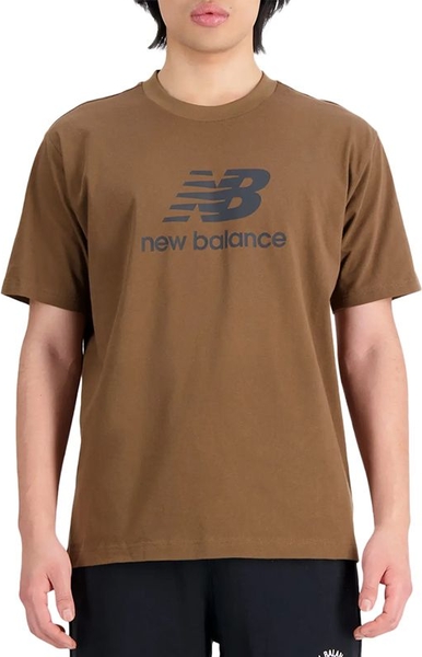 Brązowy t-shirt New Balance w stylu klasycznym