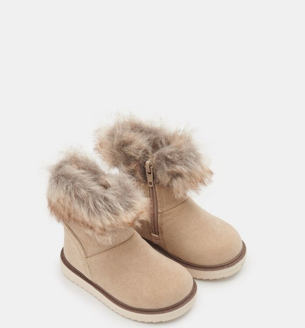 Buty dziecięce zimowe Sinsay z zamszu