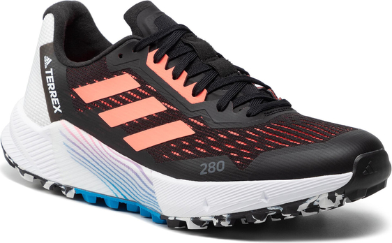 Buty sportowe Adidas terrex sznurowane w sportowym stylu