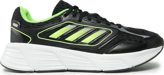 Buty sportowe Adidas w sportowym stylu