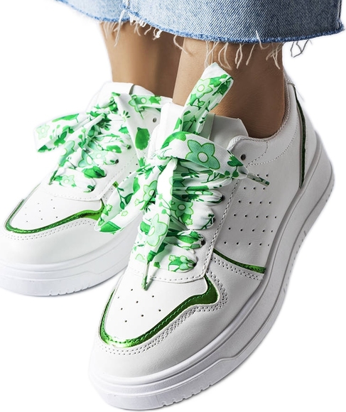 Buty sportowe BM sznurowane w sportowym stylu