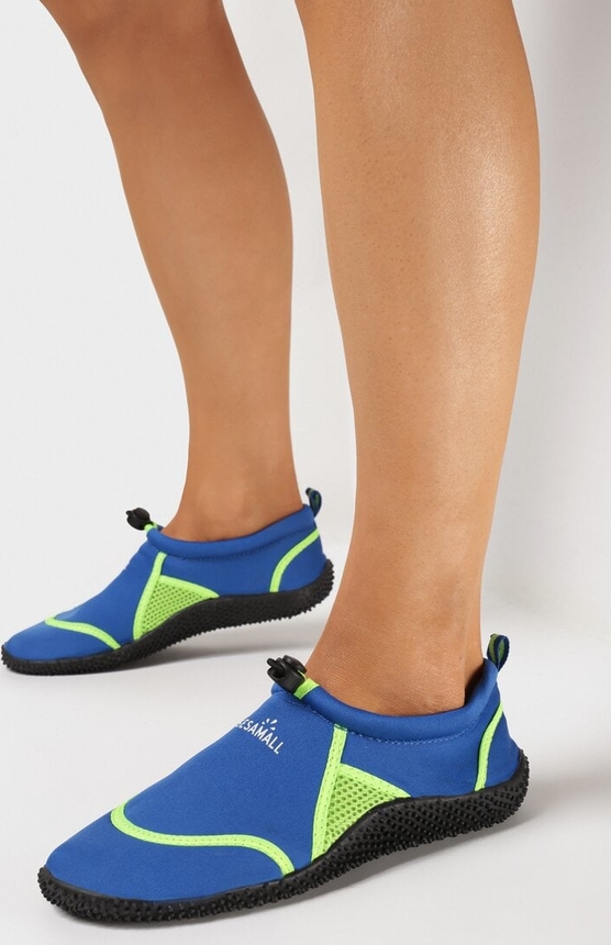Buty sportowe born2be w sportowym stylu z płaską podeszwą sznurowane