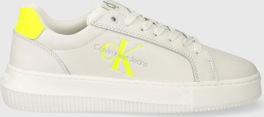Buty sportowe Calvin Klein na platformie ze skóry w sportowym stylu
