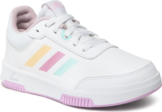 Buty sportowe dziecięce Adidas w sportowym stylu
