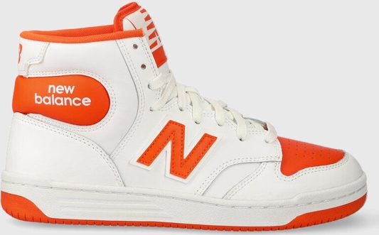 Buty sportowe New Balance sznurowane w sportowym stylu z płaską podeszwą