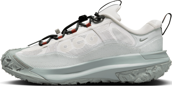 Buty sportowe Nike sznurowane z goretexu w sportowym stylu