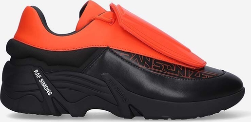 Buty sportowe Raf Simons z płaską podeszwą sznurowane w sportowym stylu