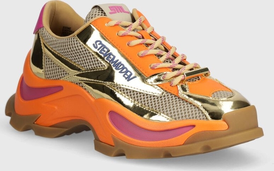 Buty sportowe Steve Madden sznurowane w sportowym stylu na platformie