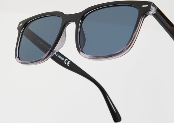 Cropp - Czarne okulary przeciwsłoneczne - czarny