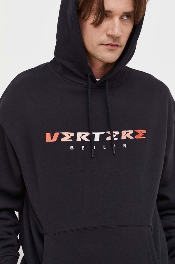 Czarna bluza Vertere Berlin w młodzieżowym stylu z bawełny