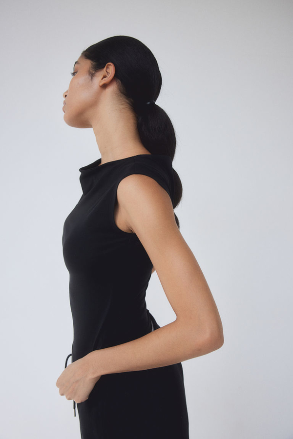 Czarna bluzka H & M z krótkim rękawem w stylu casual