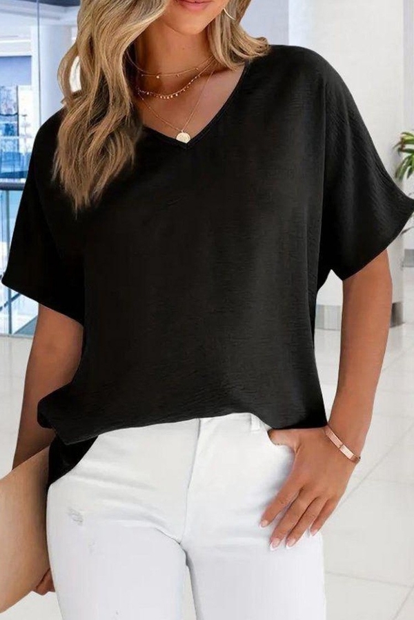 Czarna bluzka IVET z krótkim rękawem w stylu casual