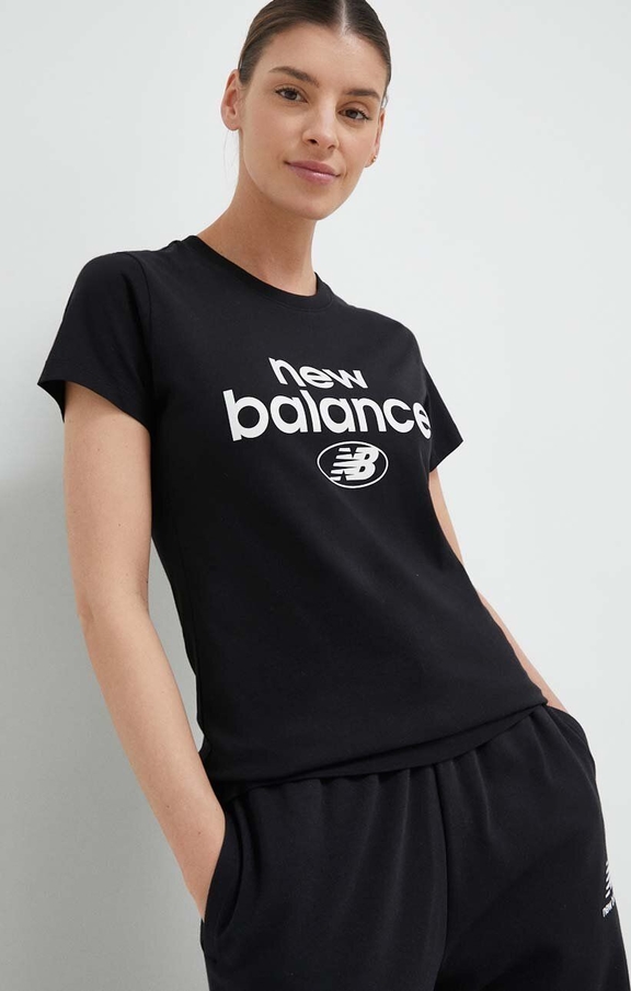 Czarna bluzka New Balance w młodzieżowym stylu z krótkim rękawem z okrągłym dekoltem