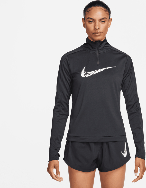 Czarna bluzka Nike w sportowym stylu z okrągłym dekoltem