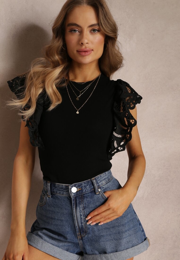 Czarna bluzka Renee z okrągłym dekoltem w stylu casual z krótkim rękawem