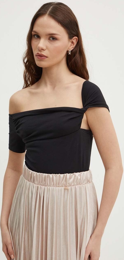 Czarna bluzka Sisley z krótkim rękawem w stylu casual