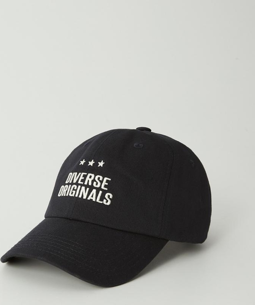 Czarna czapka Diverse