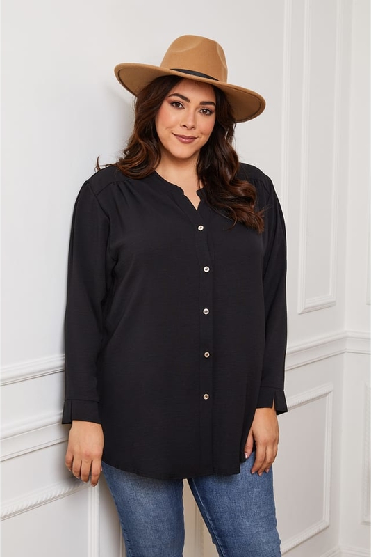 Czarna koszula Plus Size Company w stylu casual