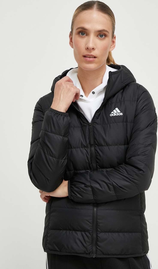 Czarna kurtka Adidas w sportowym stylu krótka bez kaptura