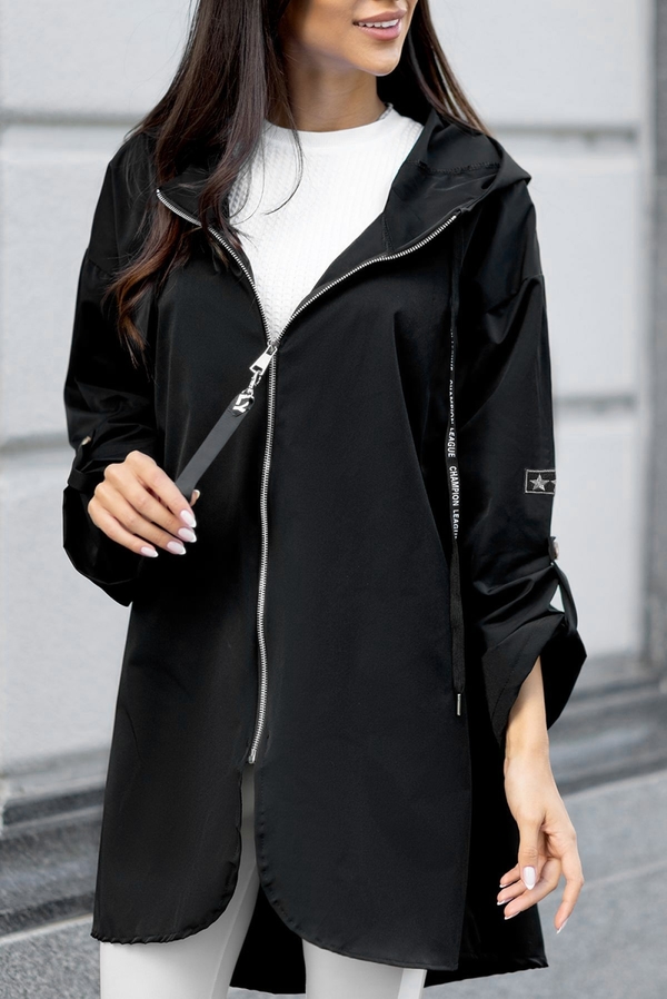 Czarna kurtka IVET w stylu casual