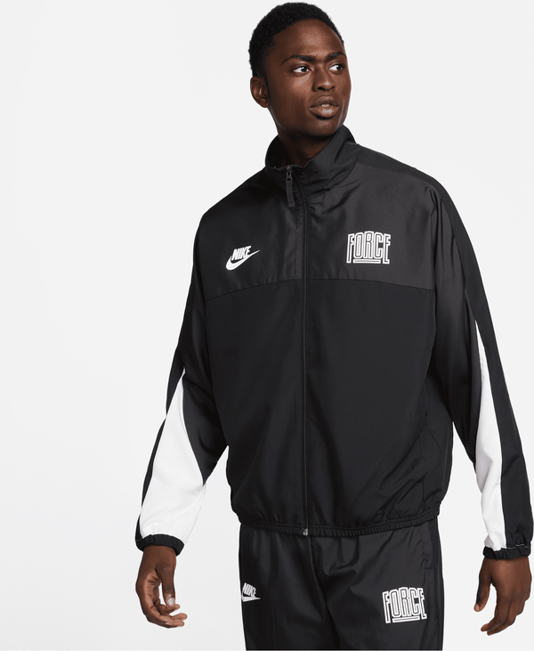 Czarna kurtka Nike krótka w stylu klasycznym