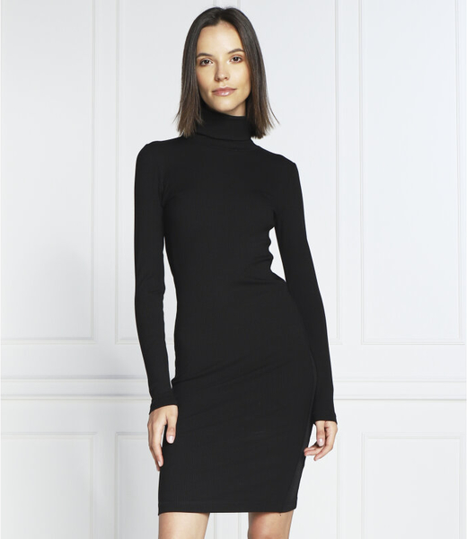 Czarna sukienka Calvin Klein w stylu casual