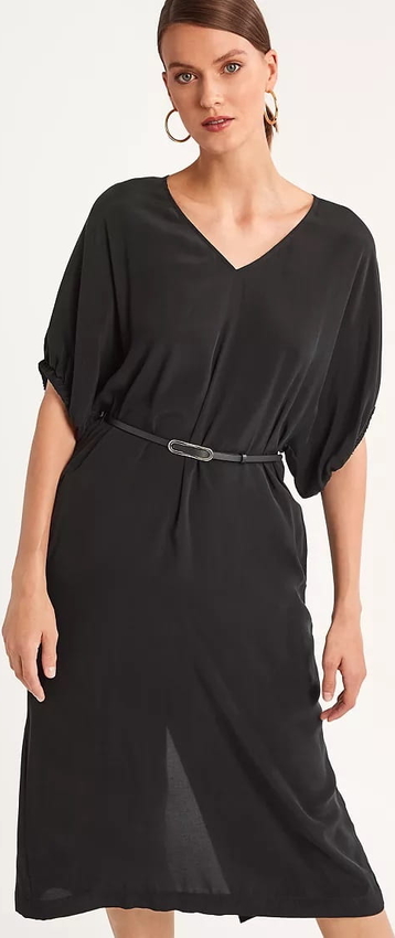 Czarna sukienka comma, z dekoltem w kształcie litery v z krótkim rękawem