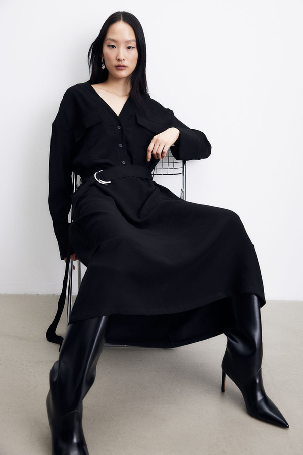 Czarna sukienka H & M maxi w stylu casual z długim rękawem