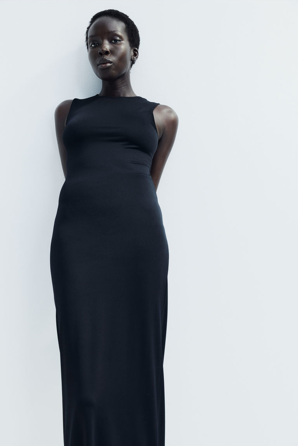 Czarna sukienka H & M maxi z okrągłym dekoltem