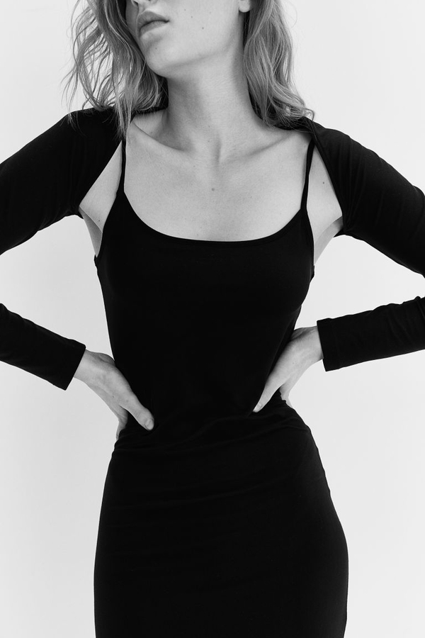 Czarna sukienka H & M mini z długim rękawem z dżerseju