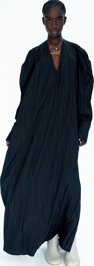 Czarna sukienka H & M w stylu casual z długim rękawem maxi