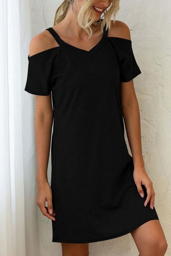 Czarna sukienka IVET z krótkim rękawem z dekoltem w kształcie litery v w stylu casual