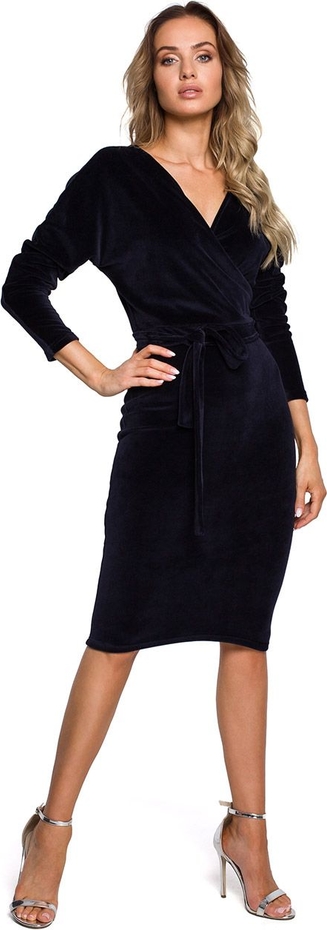 Czarna sukienka MOE midi ołówkowa w stylu casual