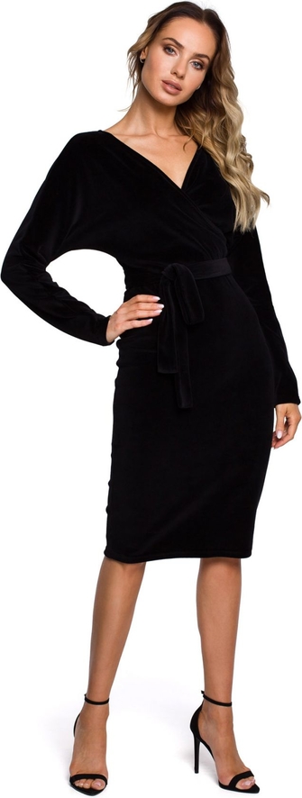 Czarna sukienka MOE midi z weluru z długim rękawem