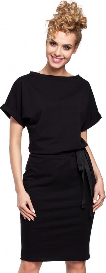 Czarna sukienka MOE ołówkowa mini z krótkim rękawem