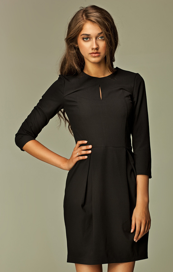 Czarna sukienka NIFE w stylu casual z długim rękawem bombka