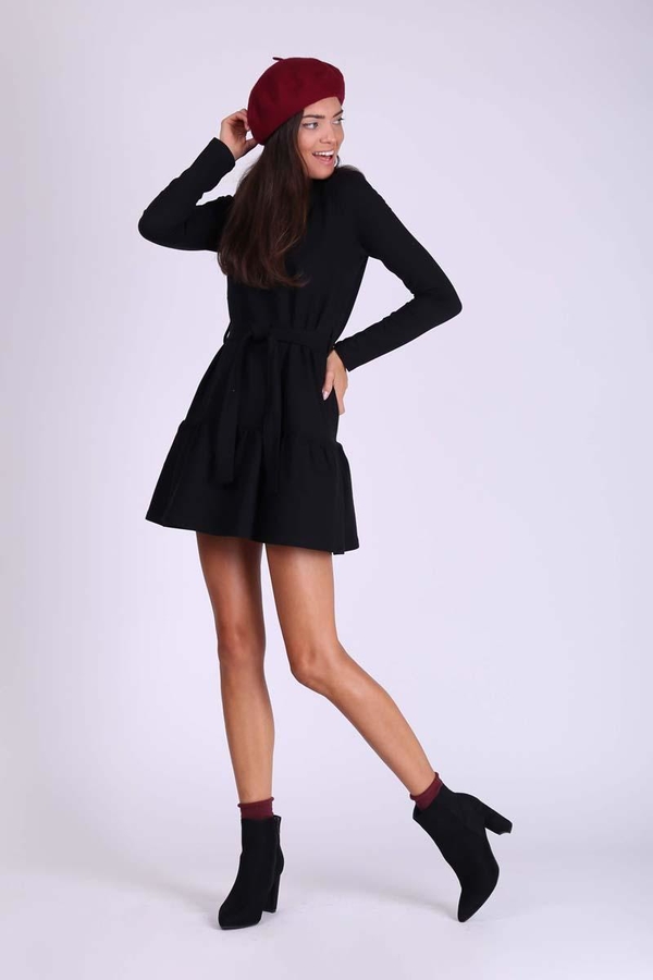 Czarna sukienka Nommo z bawełny w stylu casual