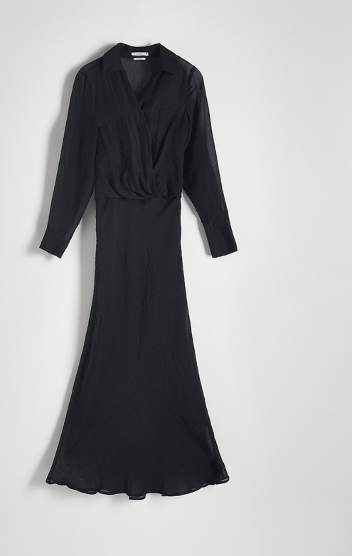 Czarna sukienka Reserved midi z długim rękawem z tkaniny